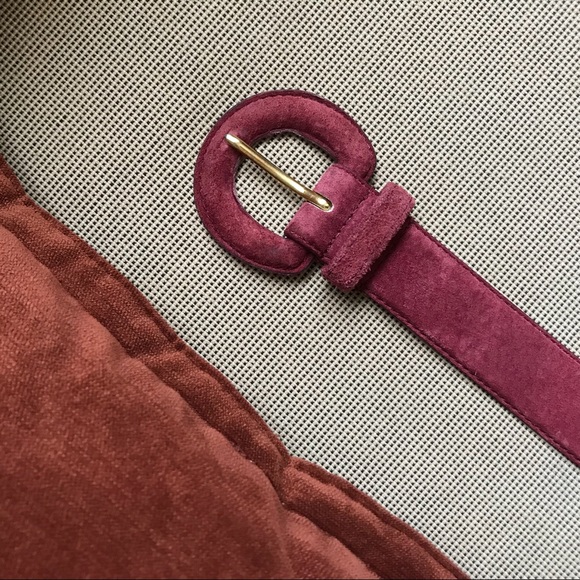 Vintage • Maroon Suede Belt - Picture 3 of 5
